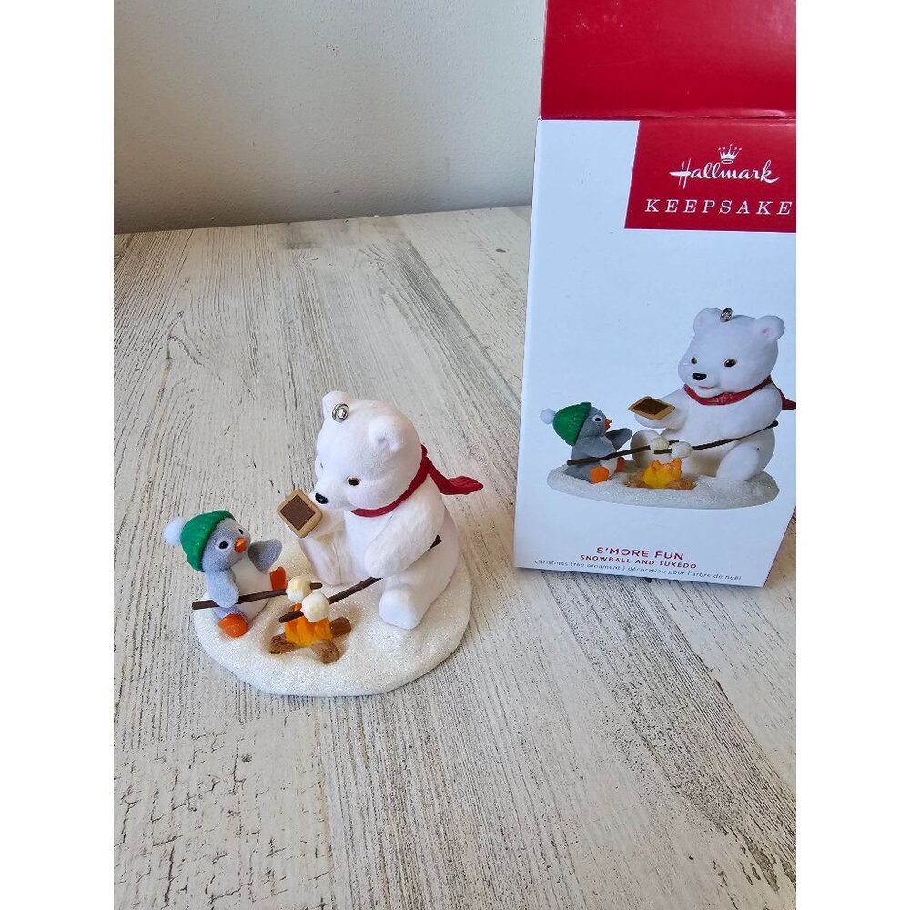 Hallmark 22nd snowball tuxedo s'more fun new ornament campfire Xmas tree